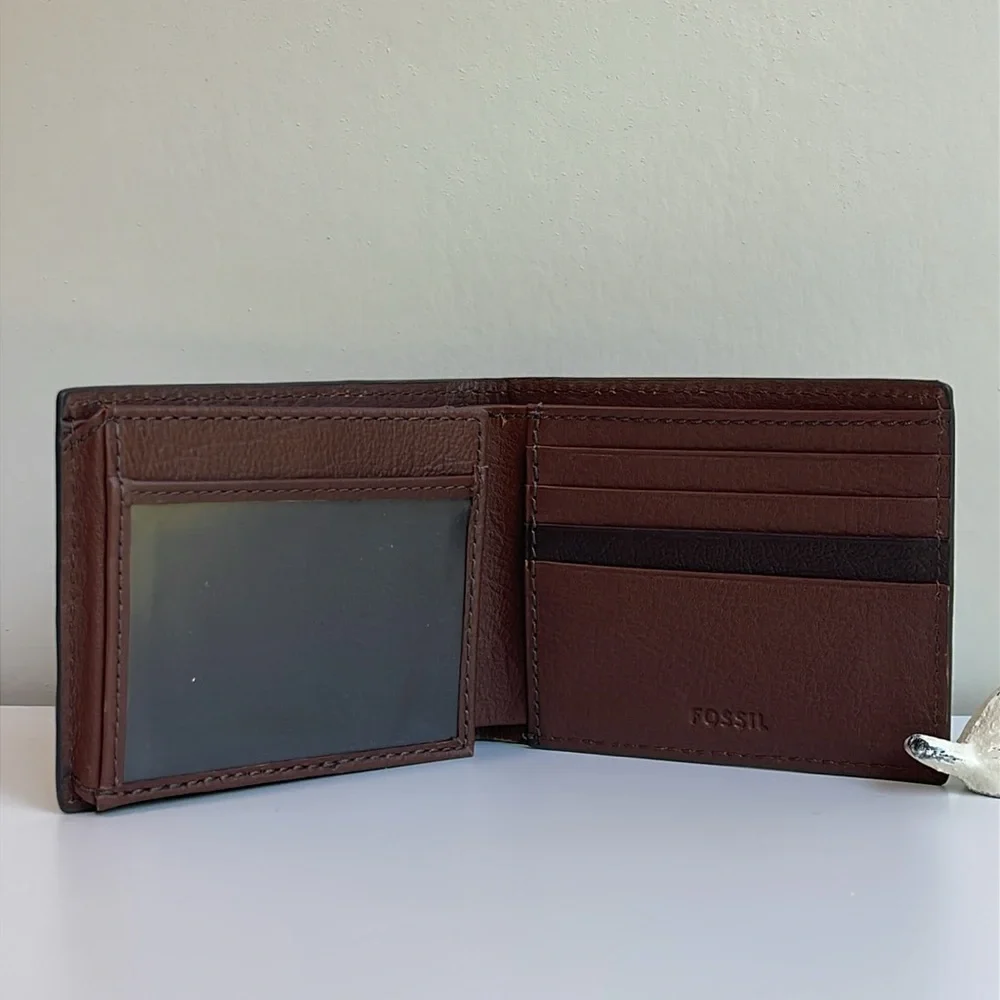 Fossil 🗝️ Men’s Genuine Leather Wallet